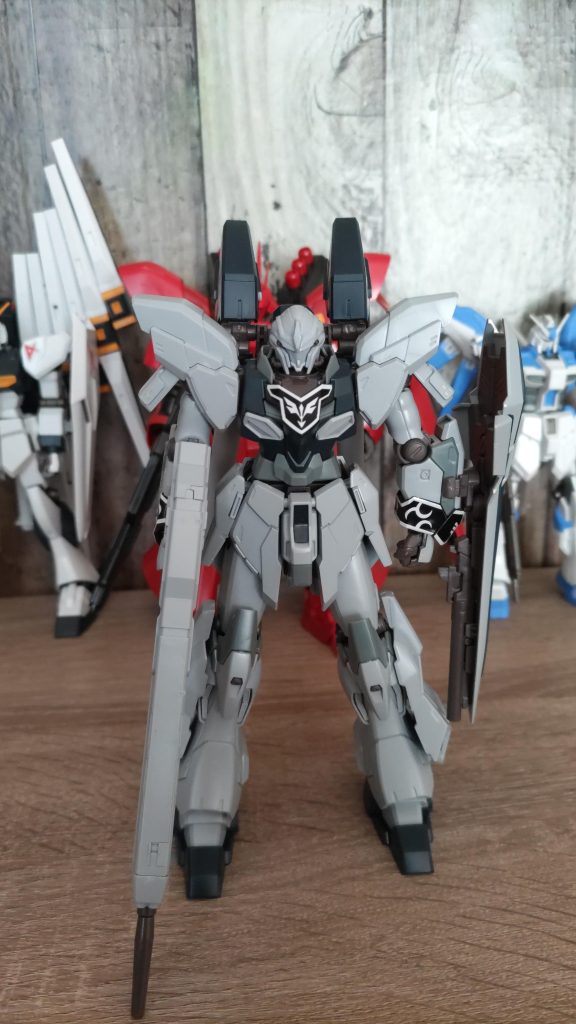 シナンジュ・スタイン–2枚目/制作者：鉄血