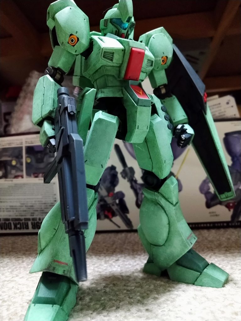 部分塗装とウェザリングカラーの塗り重ねで箱絵の雰囲気を出そう。が、最近のテーマです。