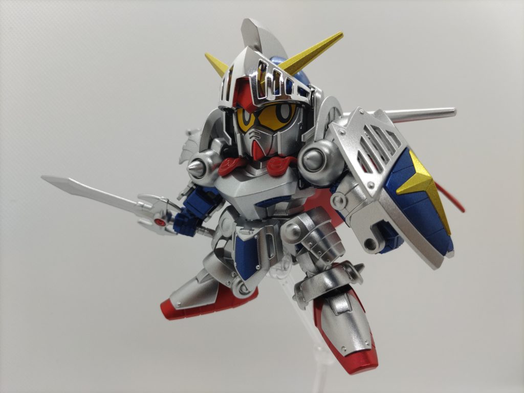 可動域が広くオプションパーツも豊富で、小学生の頃に1000円ちょっとでこんなキットが買えていたら大興奮でしたよ