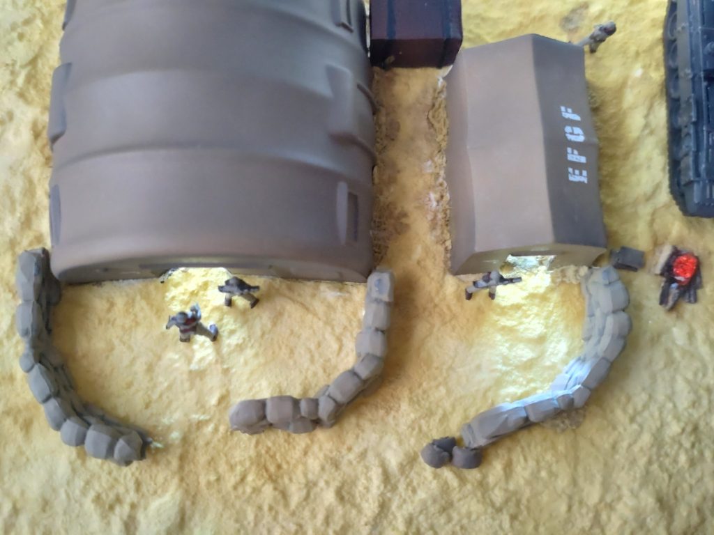 砂漠の駐屯地ー夜明けー–5枚目/制作者:む〜たん