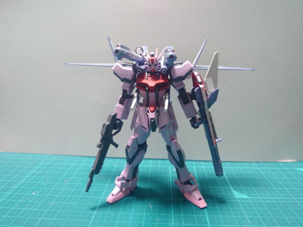 一応IWSPもつけられます。今度出るオプションセットでIWSPやガンバレルなどのいろんなストライカーパックも来てくれると嬉しいですね。ノワールとかライトニングあると嬉しいんですけど.....