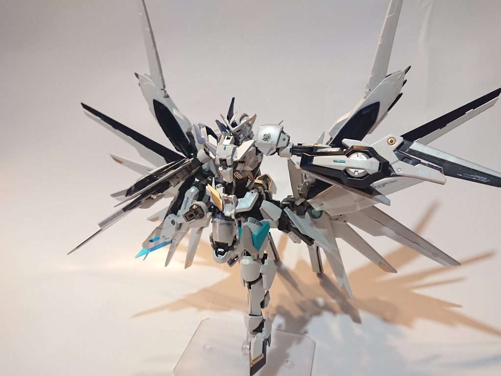 大きすぎてほとんど他のポーズがとれません(泣