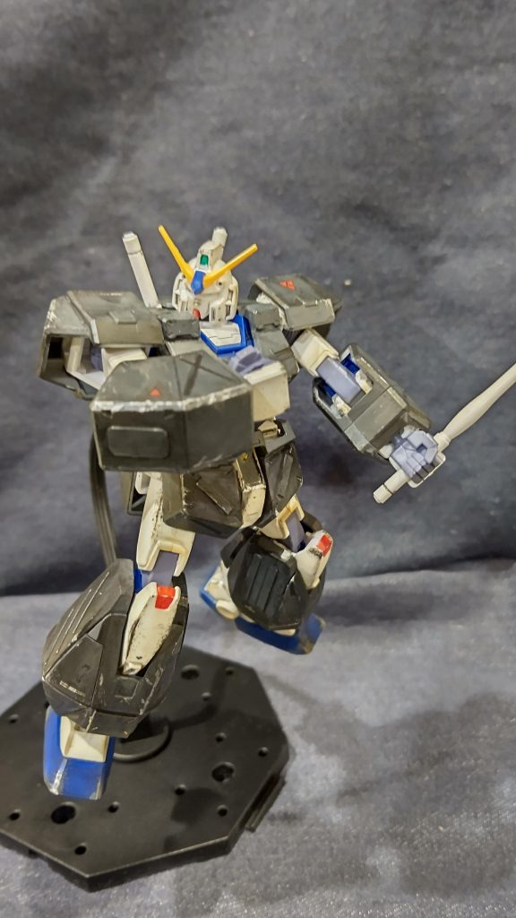 ガンダムNT-1–5枚目/制作者：KaNkankan