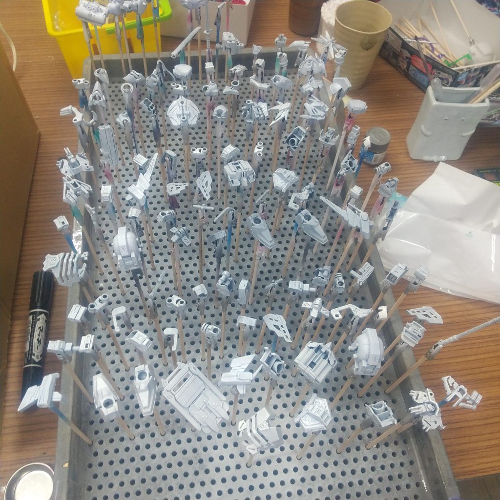 隊長と隊員、共通パーツが多すぎて間違えそうｗｗｗ