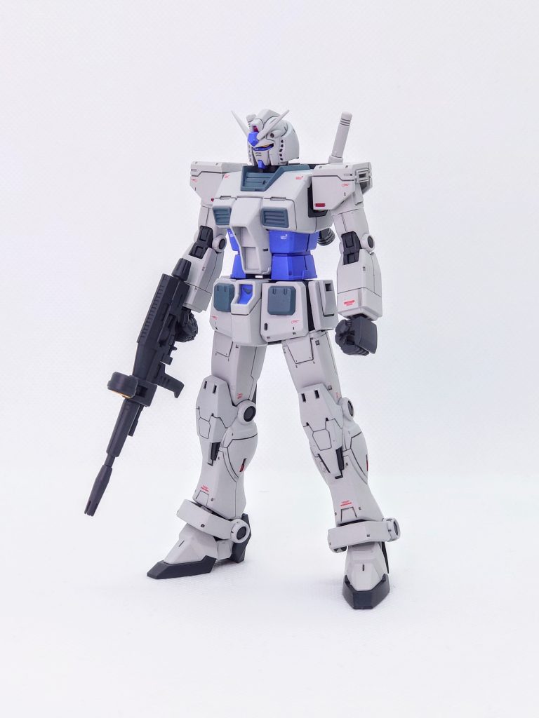 G-3ガンダムガンダム本体はG-3カラーに塗装しました。