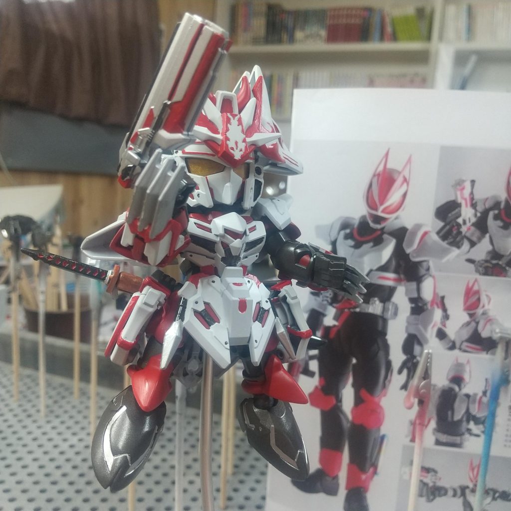 サスケデルタガンダムには鉄砲がないので、サージェントヴェルデバスターガンダムのEXT-マグナムLBをもらいました。まさにマグナムモードです✨