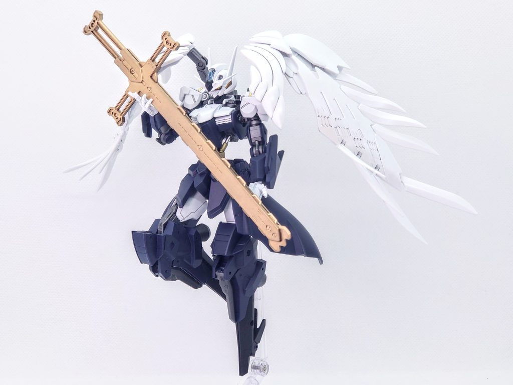 シスター・クレア専用機《オラシオン》–7枚目/制作者：LEN