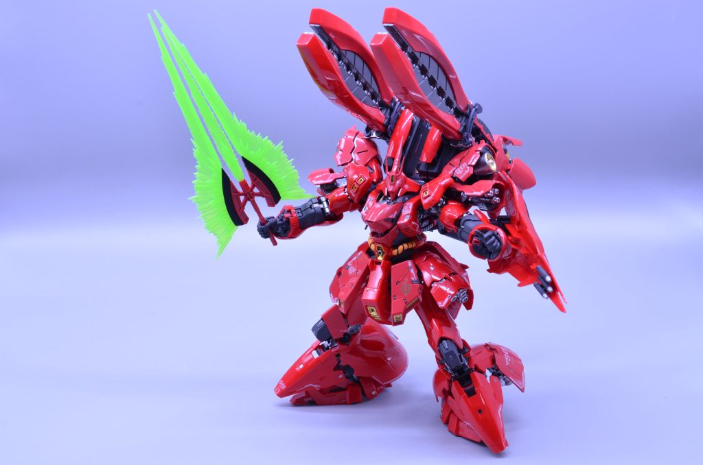 背中が重すぎてポージングが難しいですスタンド前提ですかね