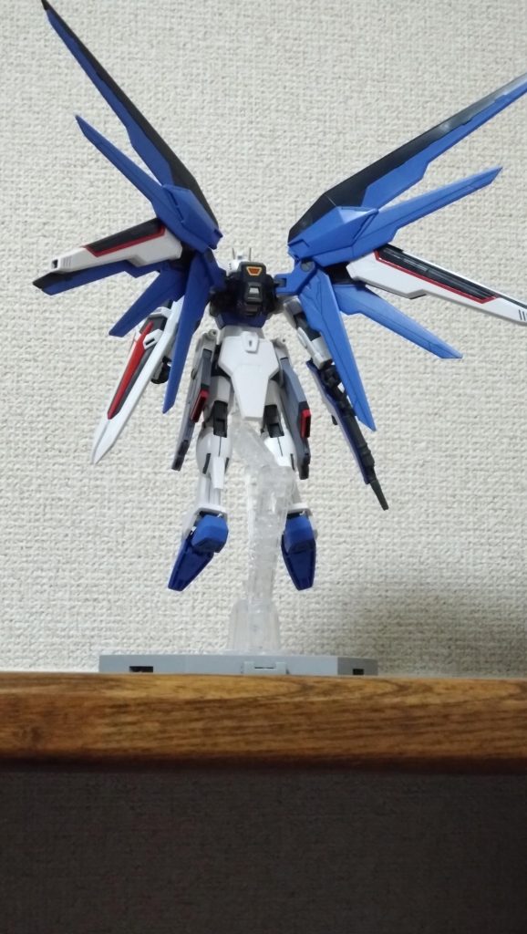 忘備録的に、後ろ姿もまだリアの腰パネル塗ってないー