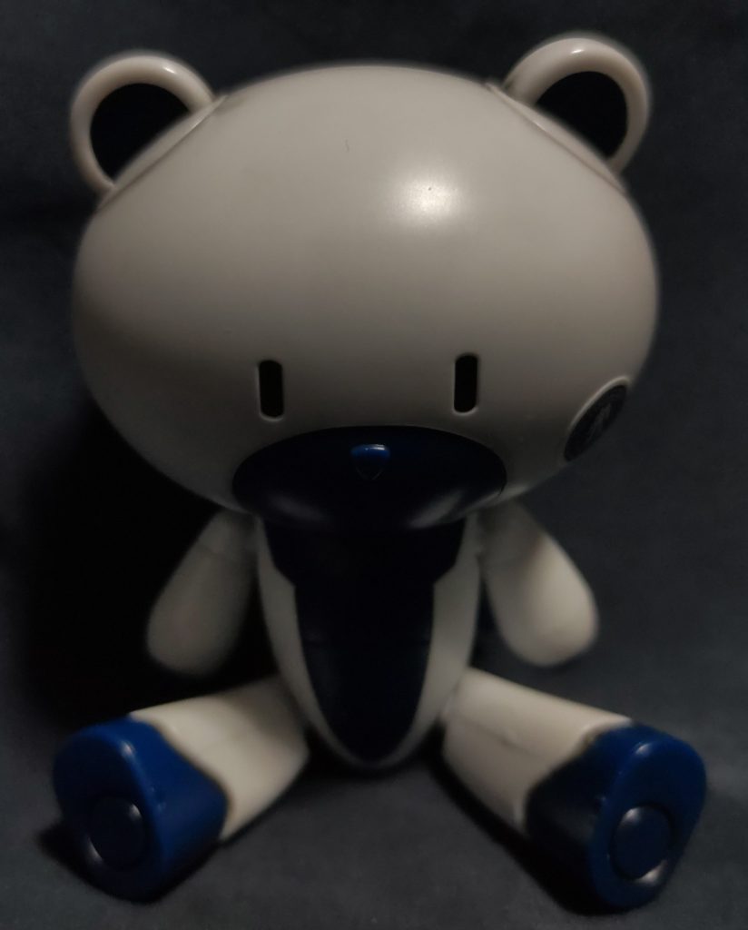 座りポーズ。以上です、お目汚し失礼しました。