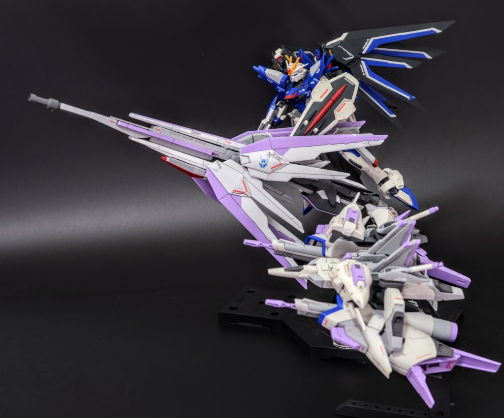 各パーツ分離形態です。ライフリのバックパックのつけ外しのみでシームレスに脱着することができるように加工しました。