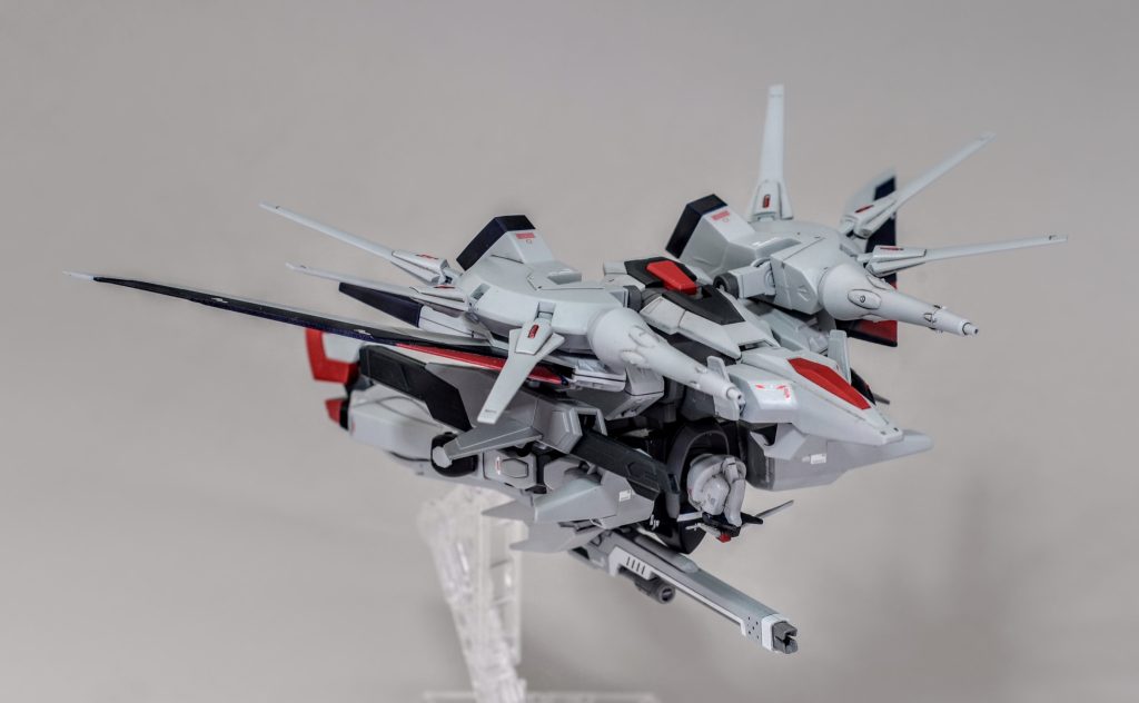 MA形態でも全方位攻撃が可能です