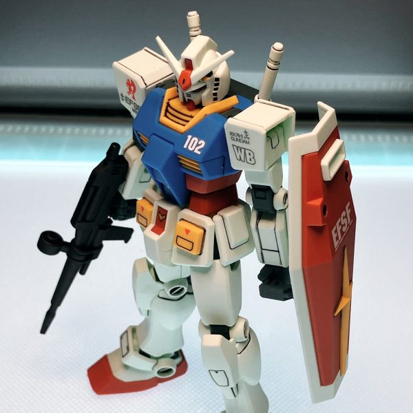 【RX-78-2 ガンダム】