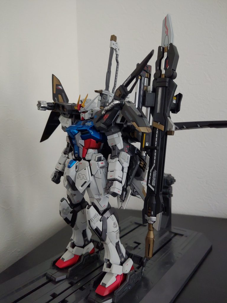 パーフェクトストライク–2枚目/制作者：mofi