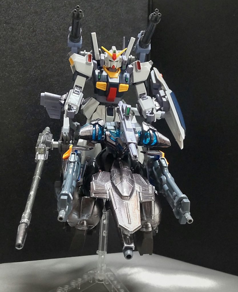 スーパーガンダムと比べたら、取り敢えず火力はずば抜けているかな。