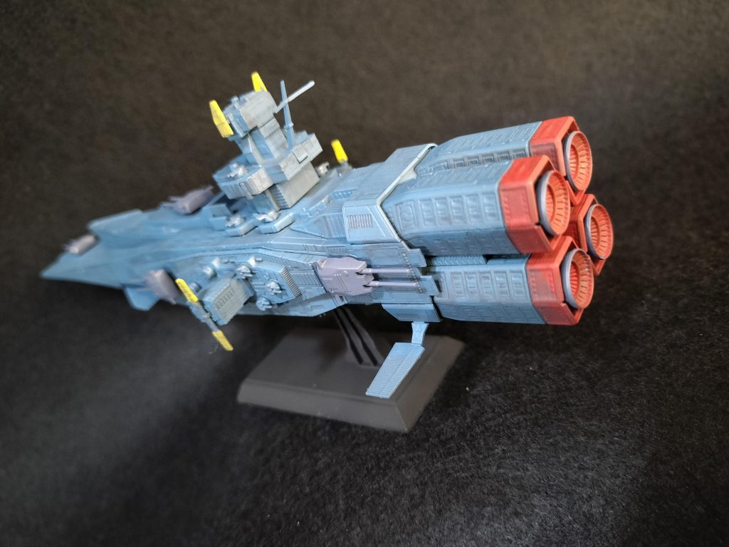 背面。艦尾の間が空いてる旧キットよりこちらの方が好きですね。