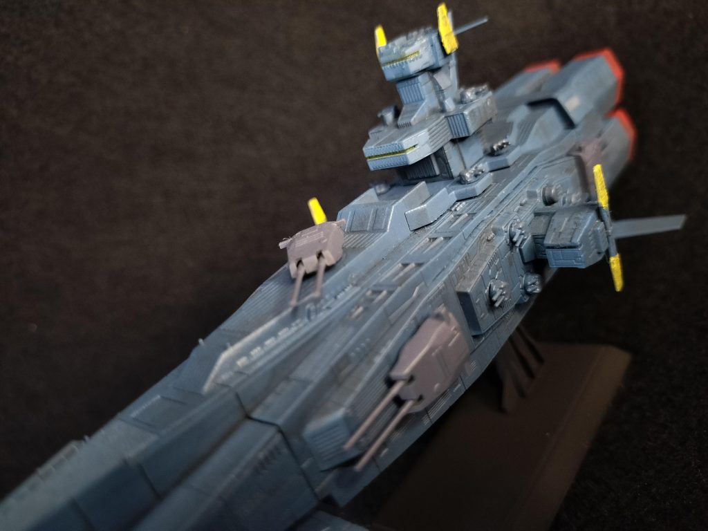 艦橋あっぷ。旧キットと比べ、細部まで作りこまれて見ていてあきません。