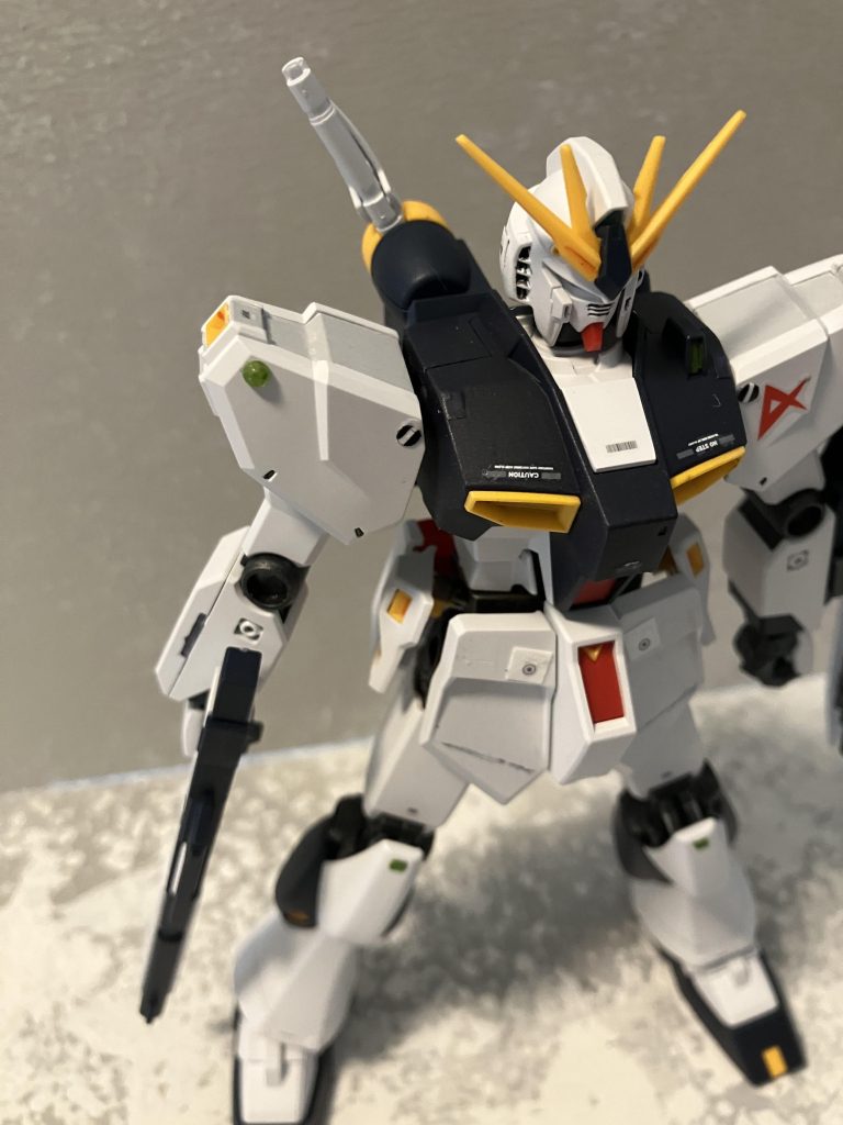 約1年前に作った時になりますここが20年以上ぶりにガンプラに戻るきっかけになりましたいま見ると拙いつたない…(;´Д`A