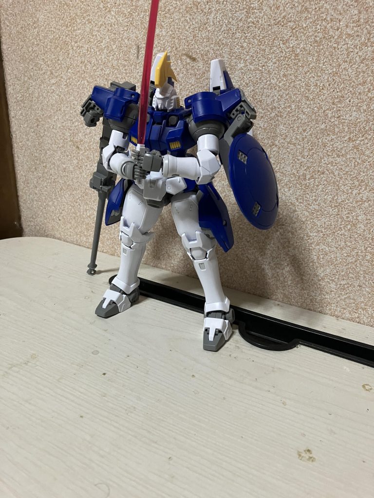 もう少し全体が見える感じに。ちなみにドーバーガンがマウント状態ならつっかえにして自立可能です。