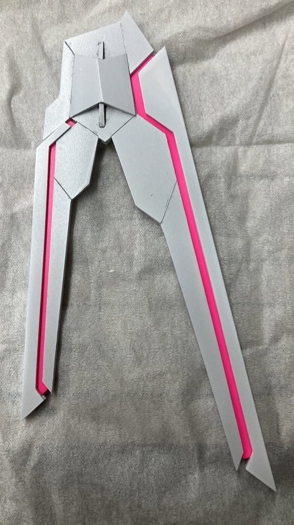 塗装後の羽展開。