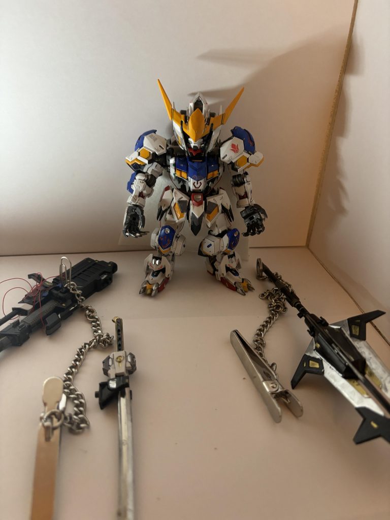 次回製作はSDじゃなくリアル等身HG1/144 デュエルガンダムアサルトシュラウドを予定しております。不定期になりますが、見ていただければ嬉しいです。