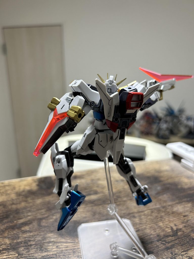 後ろはいつものノーデカール。