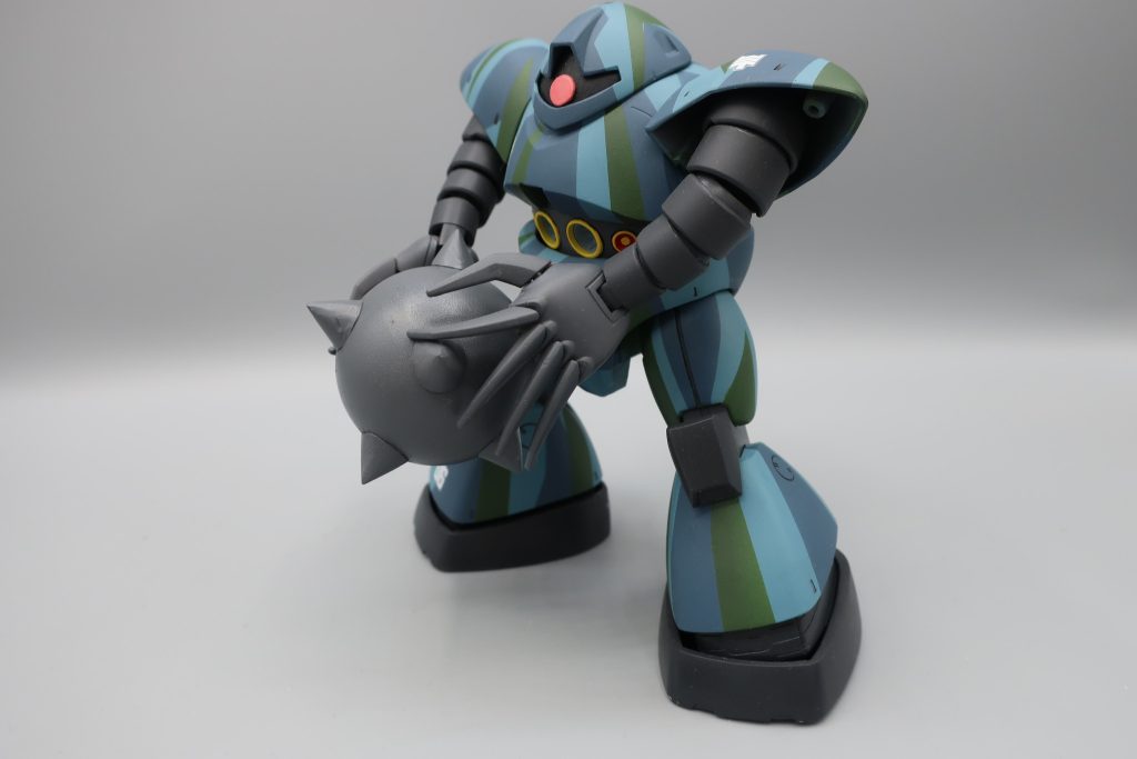 ガンダムハンマーを受け止める。　タイミングを合わせて⇦Ｐ　　　投げ返す　⇨Ｐ