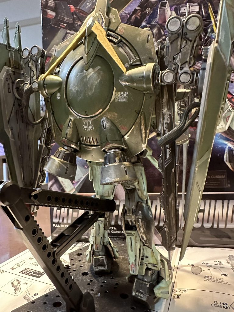 リア❤️こうしてみるとモビルスーツって言うよりモビルアーマーだなービグロってこんな感じだったっけ