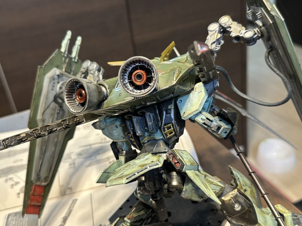 その後ろ姿個人的にこの状態が好き😊デッカいバーニアカッコいいですねー