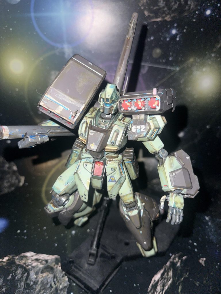 メイン写真にローアングルを使ってしまったのでこれが正面メインの写真はインパクトのある写真を使わないと目を引かないからですね