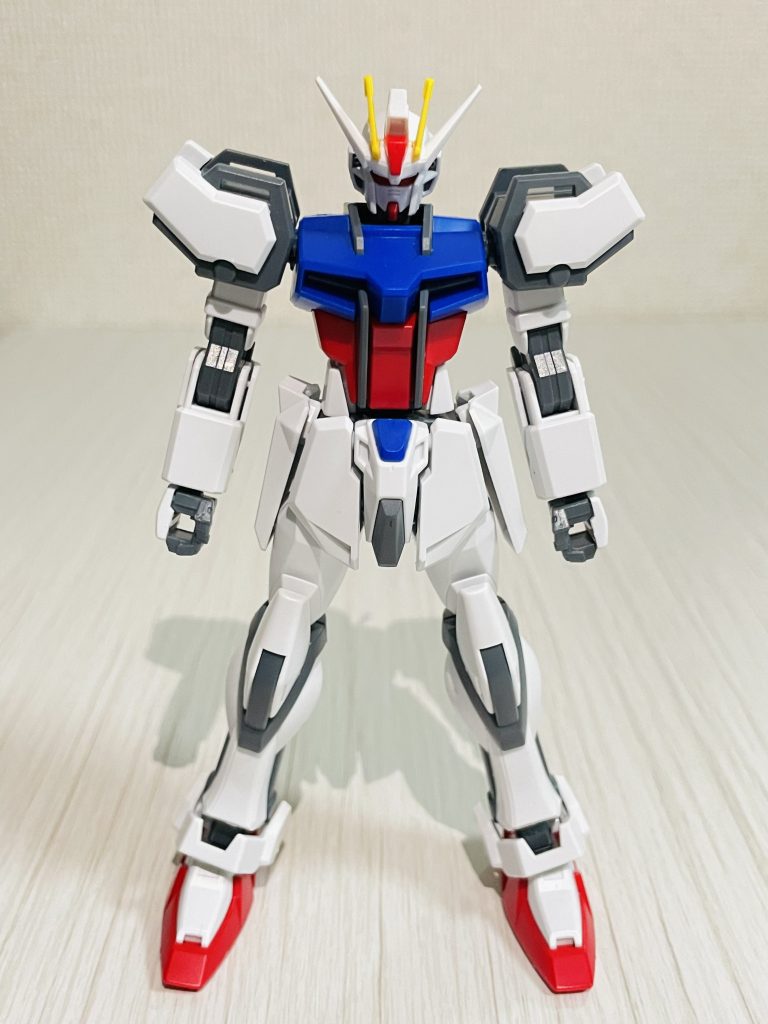 こちら素組みの状態このままでも充分かっこいいです