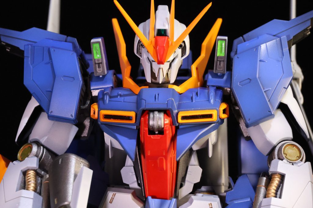 やっぱZガンダムにしか見えないな。 