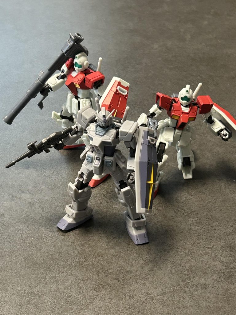 早速、ジムを量産。小隊作成^ ^