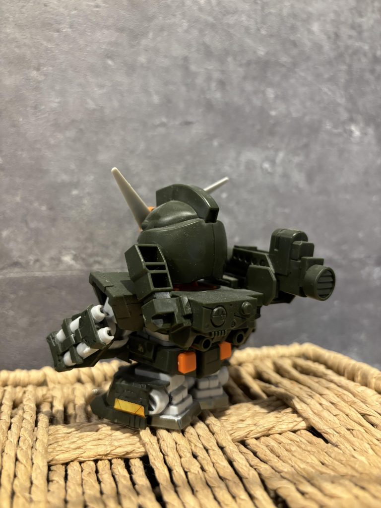後ろ姿