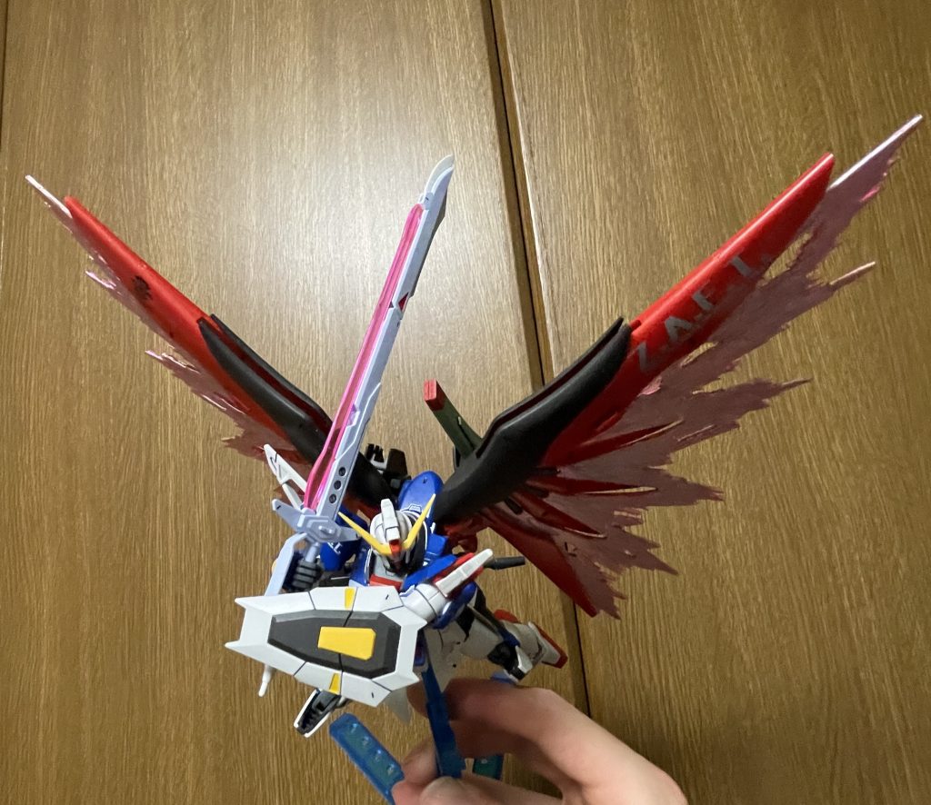 気がついたらデスティニーのポージング撮ってる–2枚目/制作者：@SaiShunYuNichil