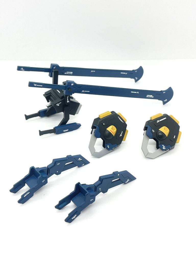 自作のオリジナルストライカーパック、アドバンスソードストライカーです。