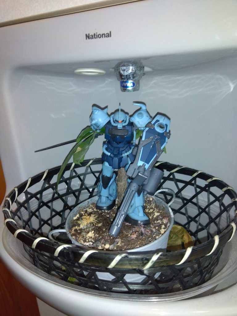 ライトで照らしながら