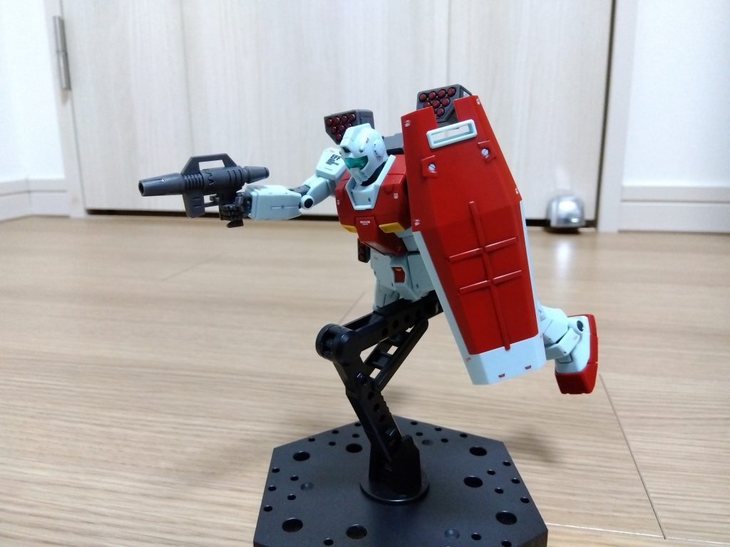 ジム(ミサイルポッド装備)–2枚目/制作者：@toyo06r