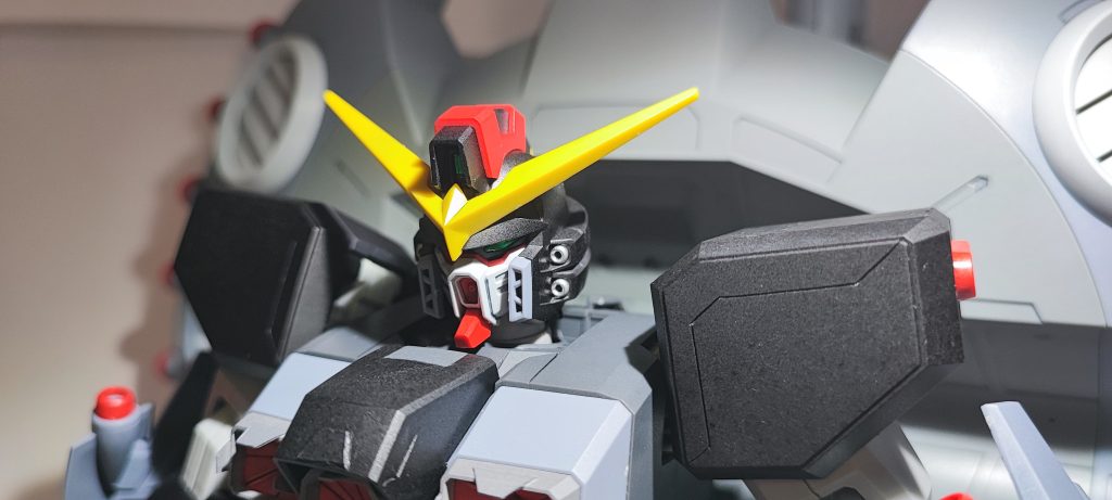 黒のところは元々塗らない予定だったんですが結局全部ガンマカブラックで塗装しました