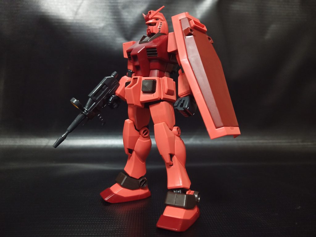 組み換えでキャスバル専用ガンダムに寄った感じにできるようにしてみました^^;それでは最後までご覧いただき有難うございました(о´∀`о)