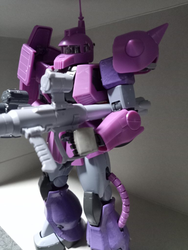 結局ドム(しかもヒルドルブの主砲付ける魔改造)が配備されたので実戦参加はしなかったという脳内設定です。