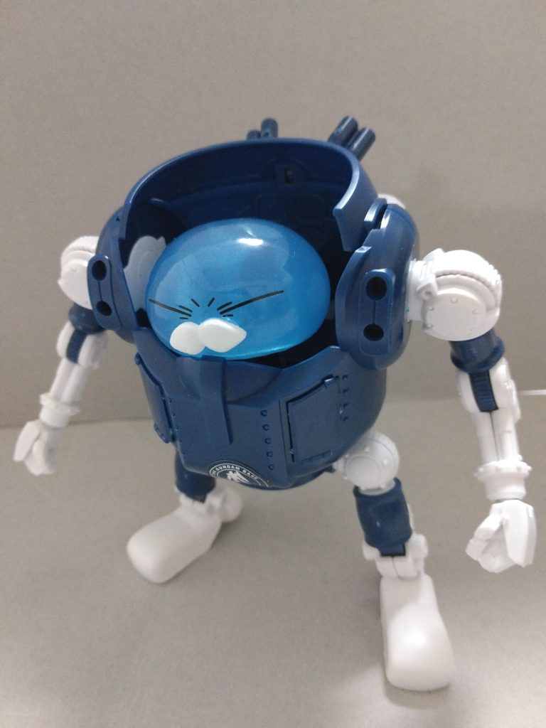 お…おい！これはハロの物だぞ!?以外と違和感は無いかも…？