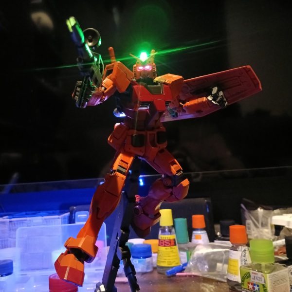 MG キャスバル専用ガンダム Ver.3.0 LED組込
