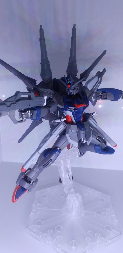 レガシーガンダム(ポージング練習)–2枚目/制作者：P(ぴー)