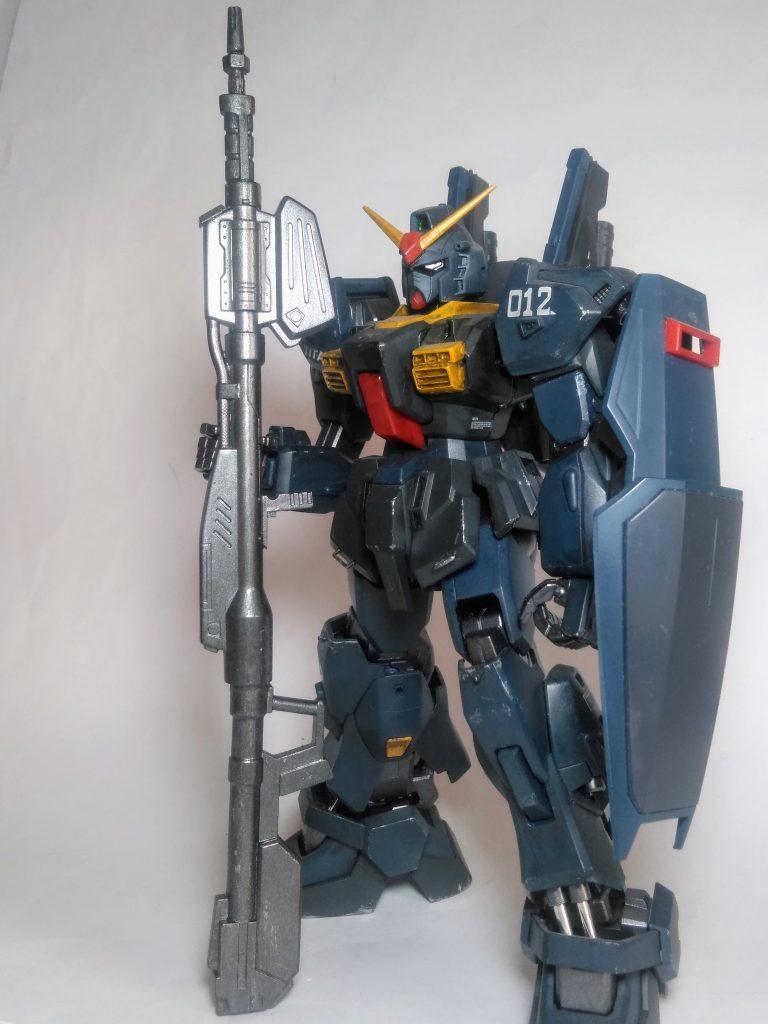 今回の『長モノ武装絶対信者』の為の『蛇足作業』はコチラ❗😤  アリキタリですが『 ロング レンジ ビームランチャー  』と、相成ります 🤭ホント・・・ナンのオモシロミも無い・・・😔💨