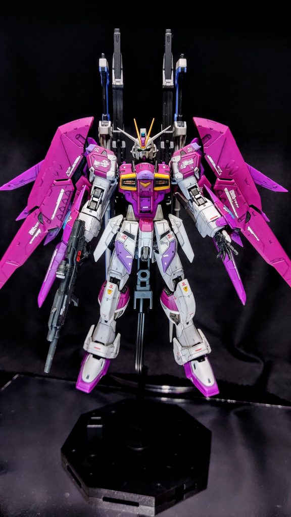 ド正面、RGならではの情報量の多さです。