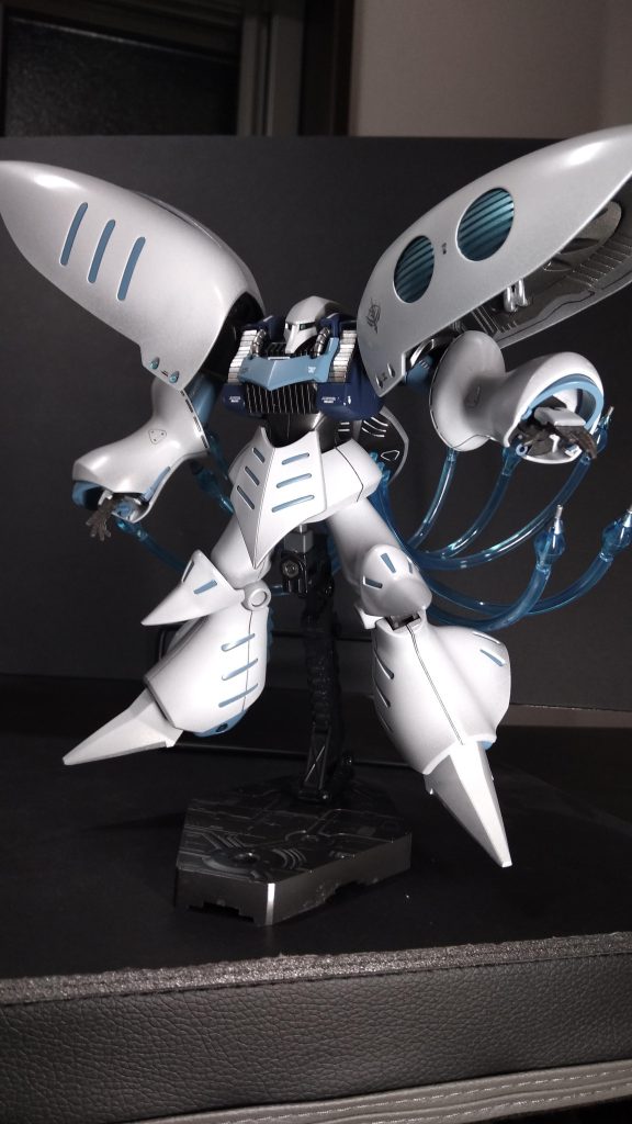 今回パッケージアート未確認です。エフェクトセットの取付に苦労しました。ファンネルの位置を調整しようとするとエフェクトセットのファンネルラック基部の取付がねじ切れます。