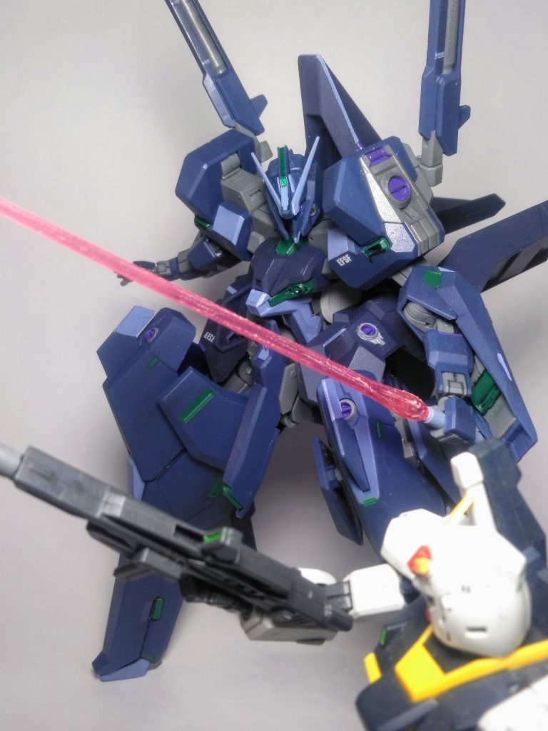 ソレじゃぁ『サーベル』も抜刀しときますか 😤キットには付属してません 😔そもそも、装備しているかも判らない❓ 🧐この時代「量産型MS」だって持ってイルのだからアッタ方が良いですよね?🤔