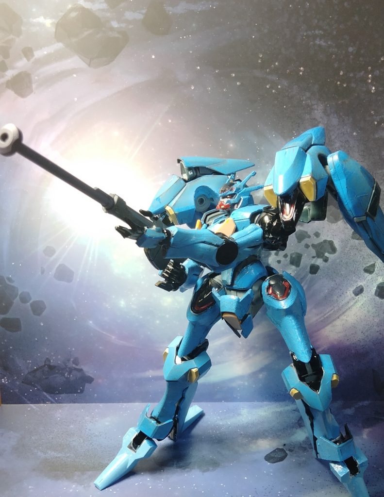 4号君のクールなイメージに合わせて、アクリジョンカラーの白と青で水色にまぜあわせました