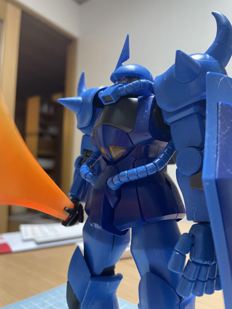 リビングで組み立て